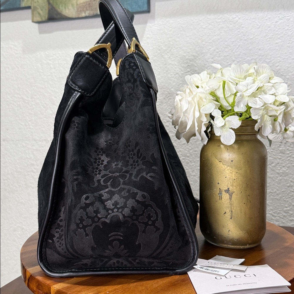 GUCCI Black Soft Stirrup Nubuck Black Suede Shoulder Bag - Picture 8 of 16